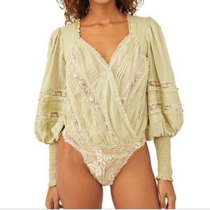 Free People‎ Eloise Smocked Bodysuit